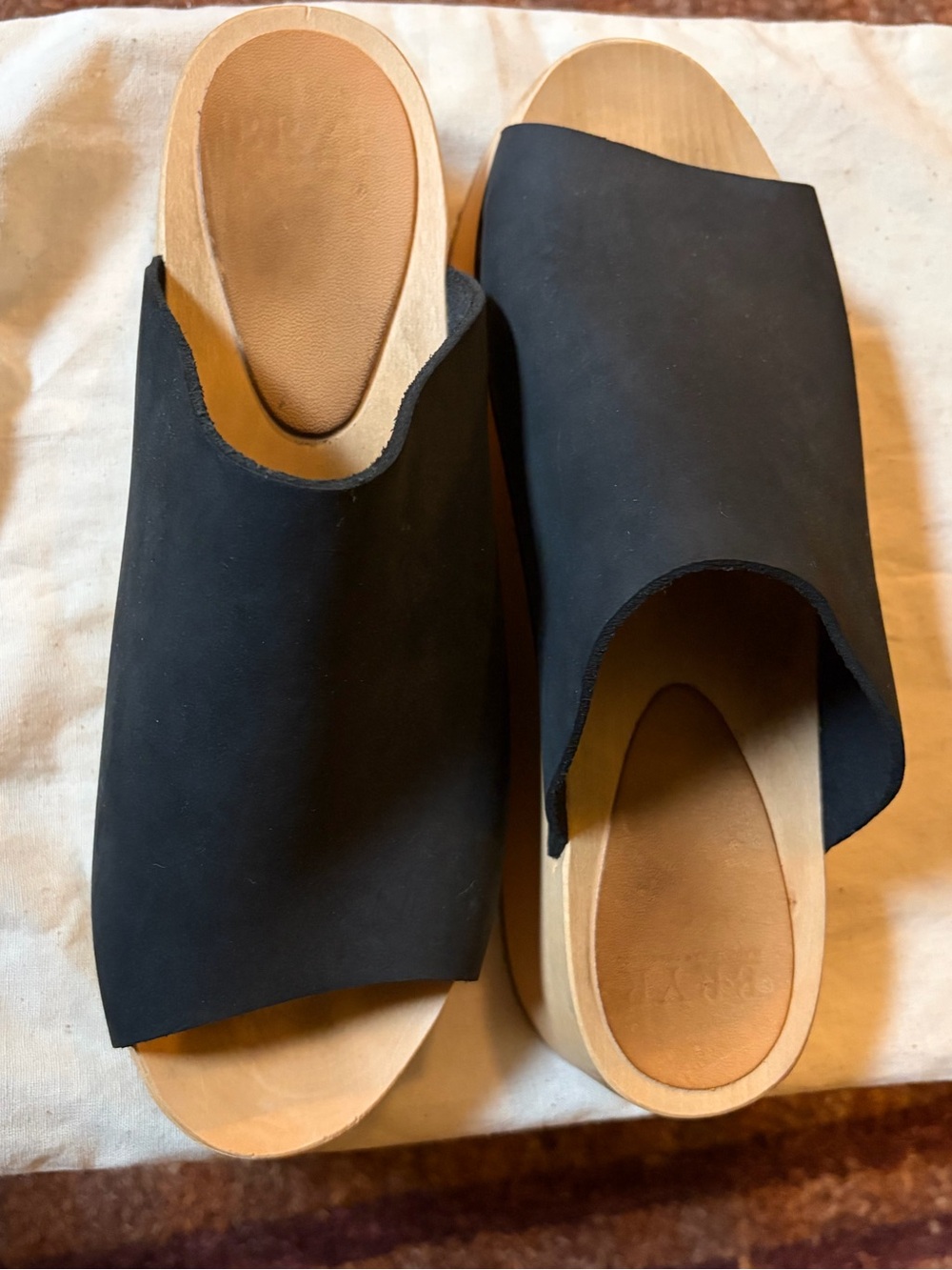 Bryr Norma Platform Clog in Black size 38 - Picture 10 of 13
